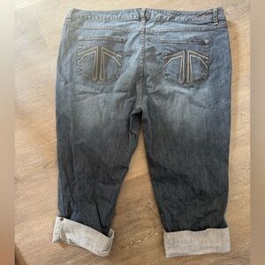 Seven7  Premium Demin Capris